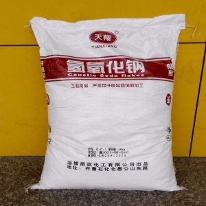 片堿（氫氧化鈉/NaOH）——火堿，苛性